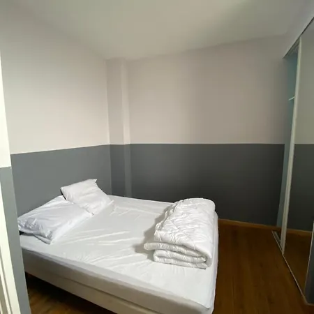Appart 8 Personnes, 200m Mer, 30m Rue Pietonne